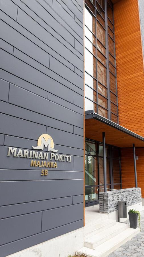 Marina Chalets Studios By Hiekka Booking - Sisaeltaeae Liinavaatteet Ja Loppusiivouksen كالايوكي المظهر الخارجي الصورة
